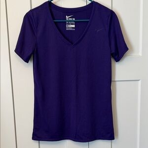 Nike Women’s V-Neck Performance Tee - Purple
